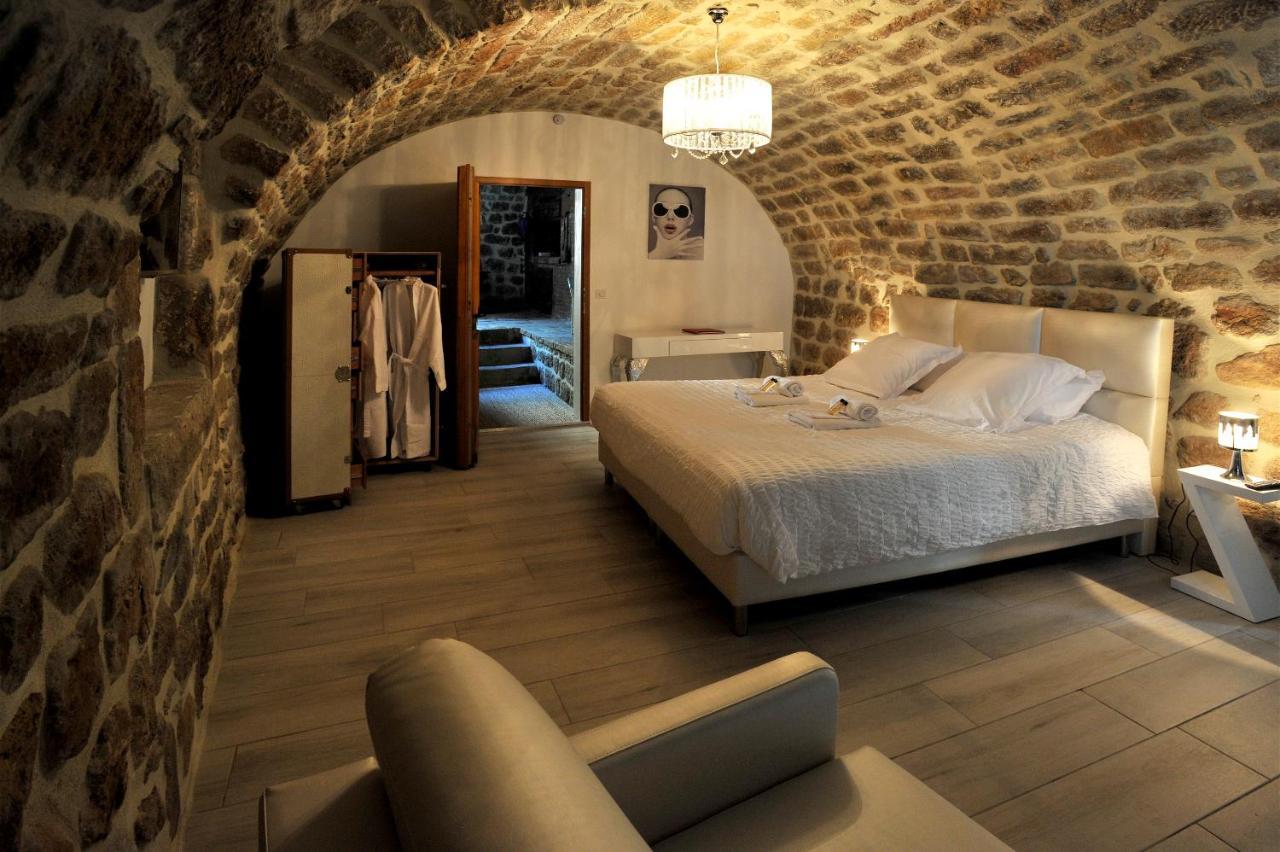 Chambre D'Hote Avec Jacuzzi Sanilhac  Zewnętrze zdjęcie